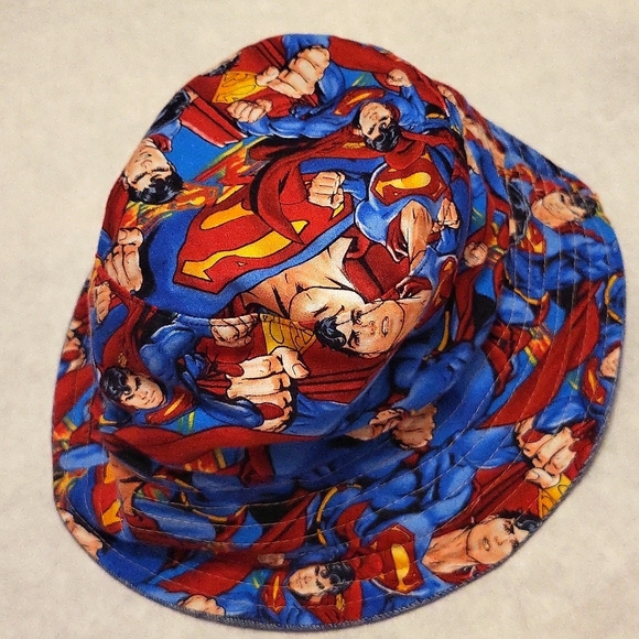 Superman Bucket hat - Picture 3 of 3